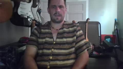 Snapshot of ronniejohnston13 chatting on July 4, 2026, 11:16 am ronniejohnston13 online show from July 4, 2026, 11:16 am
