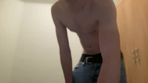 ronnyghg online show from March 1, 2025, 8:42 pm