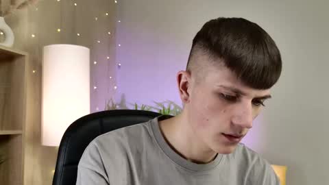 Rony online show from February 21, 2026, 7:15 pm