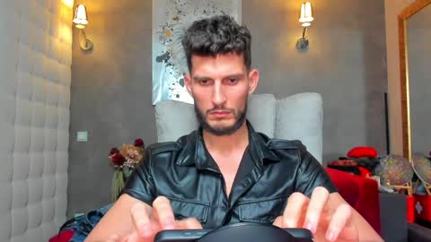 onlyfans-   online show from January 17, 2025, 1:15 am