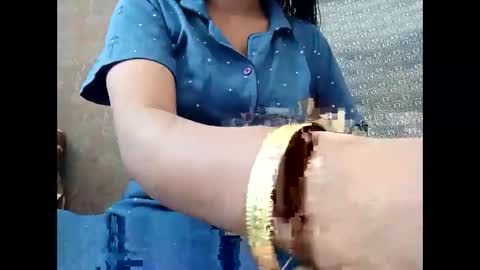 roop_sexy642 online show from April 13, 2026, 5:13 am