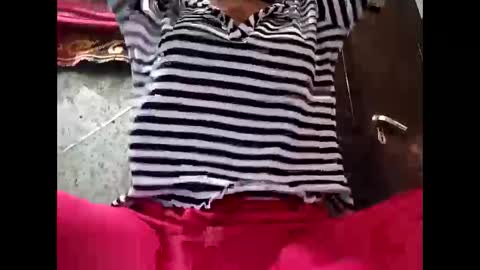 roop_sexy642 online show from May 23, 2026, 7:24 am