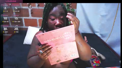 roos_veyker online show from October 25, 2025, 8:36 pm