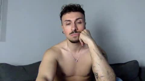 rooster_milk online show from April 22, 2026, 8:21 pm