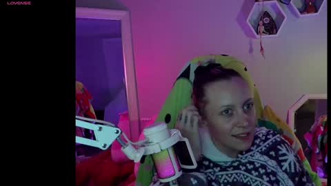 Ropekittenn online show from January 7, 2025, 12:45 am