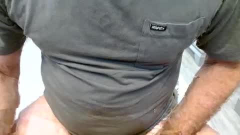 Snapshot of roper1955 chatting on February 28, 2025, 10:28 pm roper1955 online show from February 28, 2025, 10:28 pm