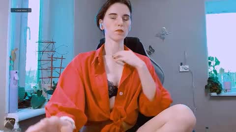 rosa843850 online show from March 10, 2026, 3:28 pm