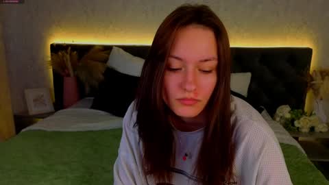 Viola online show from April 10, 2026, 10:31 am