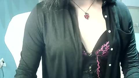 Rosa online show from October 17, 2025, 3:53 am