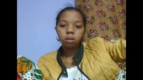 Snapshot of rosah225127 chatting on May 9, 2026, 3:56 am rosah225127 online show from May 9, 2026, 3:56 am