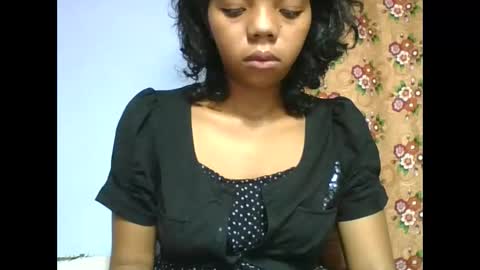 Snapshot of rosah225127 chatting on May 21, 2026, 6:04 pm rosah225127 online show from May 21, 2026, 6:04 pm