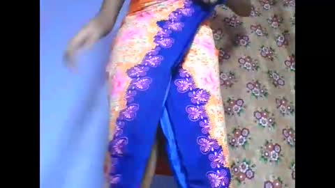Snapshot of rosah225127 chatting on May 24, 2026, 5:40 pm rosah225127 online show from May 24, 2026, 5:40 pm