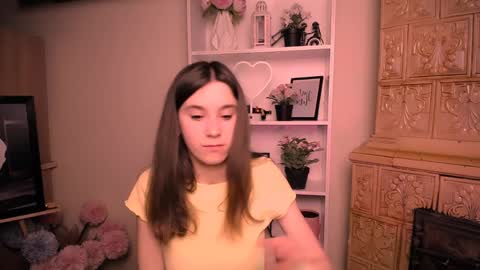 Rose online show from March 31, 2026, 6:25 am