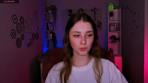 Snapshot of rosalie_swan3 chatting on April 30, 2026, 7:20 pm Black Swan online show from April 30, 2026, 7:20 pm