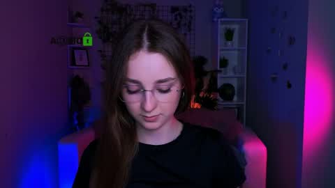 Snapshot of rosalie_swan3 chatting on June 18, 2026, 7:07 pm Black Swan online show from June 18, 2026, 7:07 pm