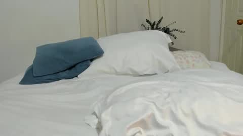 Snapshot of rosaliiaa1 chatting on February 25, 2025, 9:35 pm Rosalia online show from February 25, 2025, 9:35 pm