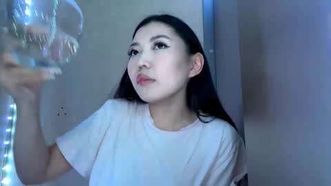 Kira online show from February 26, 2026, 12:59 pm