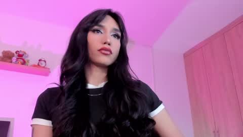 Snapshot of rose__saenz chatting on April 17, 2026, 8:34 pm Rose Saenz online show from April 17, 2026, 8:34 pm
