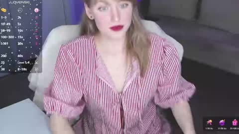 Snapshot of rose_brooks chatting on June 3, 2026, 8:03 pm Rose but u can call me princess online show from June 3, 2026, 8:03 pm