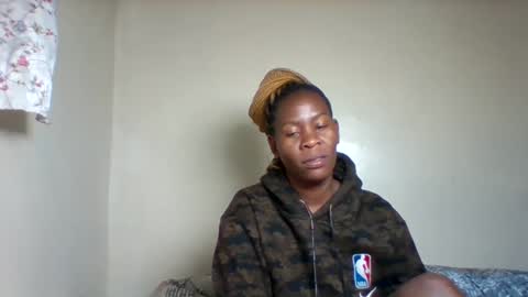 Snapshot of rose_coco chatting on September 21, 2025, 8:10 pm rose_coco online show from September 21, 2025, 8:10 pm