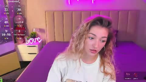 Snapshot of rose_dixon chatting on July 12, 2026, 11:29 pm Kimberlly online show from July 12, 2026, 11:29 pm