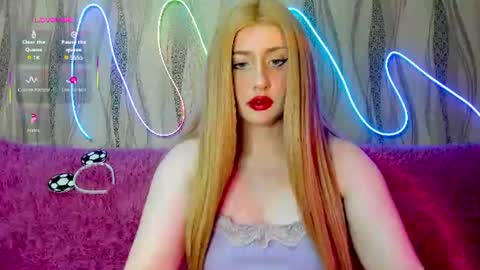 Snapshot of rose_gee chatting on July 14, 2026, 6:24 pm rose_gee online show from July 14, 2026, 6:24 pm