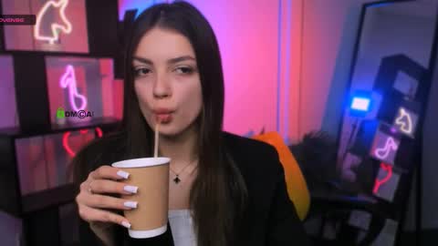 rose online show from December 2, 2025, 12:10 pm