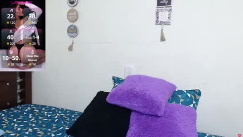 rose_towers4 online show from October 24, 2025, 10:28 pm