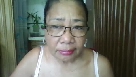 Snapshot of rosebelle66 chatting on May 31, 2026, 1:47 am rosebelle66 online show from May 31, 2026, 1:47 am