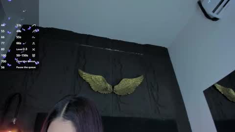 Snapshot of roseblossom_ chatting on October 9, 2025, 5:16 am Rose online show from October 9, 2025, 5:16 am