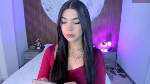 Snapshot of rosecassie chatting on May 20, 2026, 1:06 pm Rose online show from May 20, 2026, 1:06 pm
