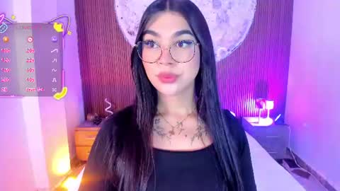 Snapshot of rosecassie chatting on June 10, 2026, 1:32 pm Rose online show from June 10, 2026, 1:32 pm