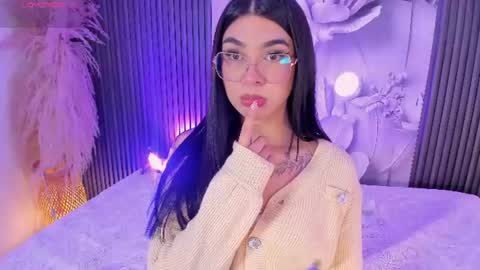 Snapshot of rosecassie chatting on June 23, 2026, 2:04 pm Rose online show from June 23, 2026, 2:04 pm