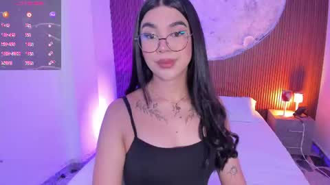 Snapshot of rosecassie chatting on July 3, 2026, 1:17 pm Rose online show from July 3, 2026, 1:17 pm