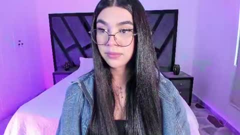 Snapshot of rosecassie chatting on July 5, 2026, 12:23 pm Rose online show from July 5, 2026, 12:23 pm