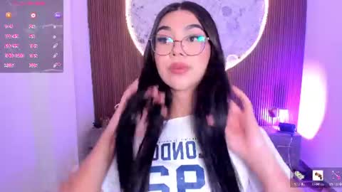 Snapshot of rosecassie chatting on July 12, 2026, 1:24 pm Rose online show from July 12, 2026, 1:24 pm
