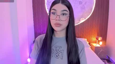 Snapshot of rosecassie chatting on July 13, 2026, 1:14 pm Rose online show from July 13, 2026, 1:14 pm