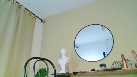 rosedelic online show from February 14, 2025, 1:23 am