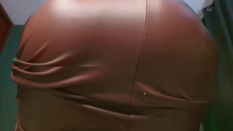 rosedelic online show from October 8, 2025, 2:20 am