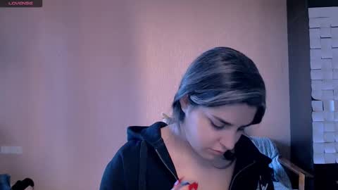 Snapshot of roselina_ chatting on October 11, 2025, 1:20 pm Rose online show from October 11, 2025, 1:20 pm