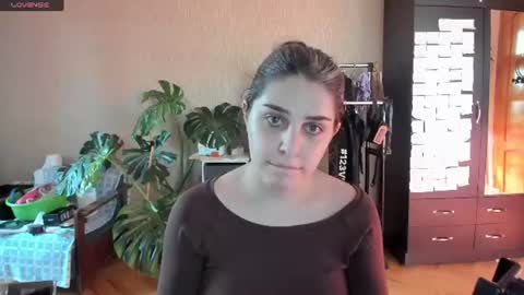Rose online show from July 23, 2026, 3:32 pm