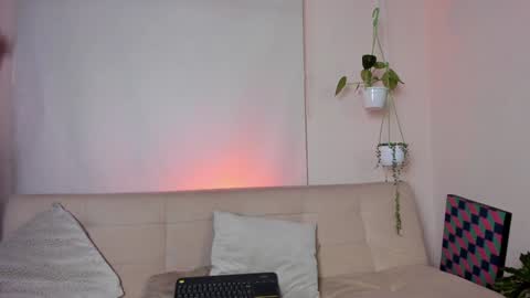 Snapshot of roselinedior chatting on February 6, 2025, 3:20 pm Lyla OF roselinedior online show from February 6, 2025, 3:20 pm