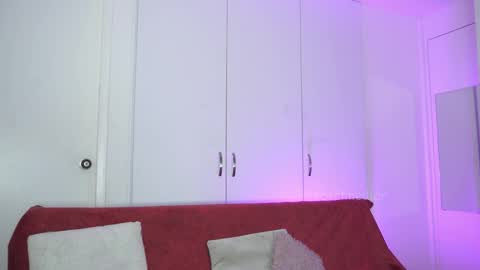 Lyla OF roselinedior online show from November 5, 2025, 2:06 pm