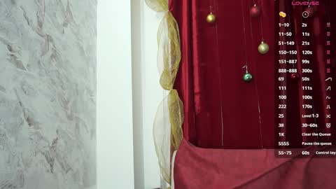 Snapshot of roselinedior chatting on December 19, 2025, 11:50 am Lyla OF roselinedior online show from December 19, 2025, 11:50 am