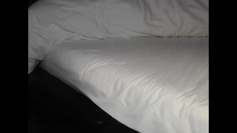 Jake online show from November 1, 2025, 11:40 pm