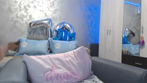 Lovepinklilly online show from January 1, 2025, 6:59 pm