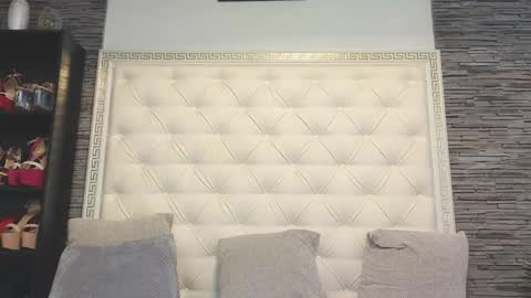 Gabriela online show from December 30, 2024, 11:48 am