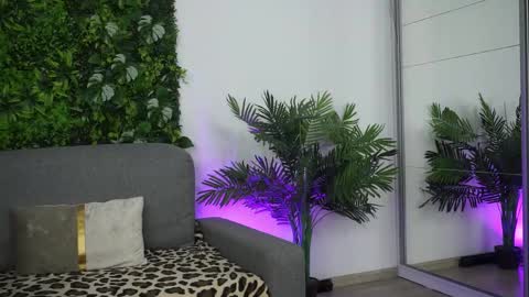 Amii online show from March 21, 2026, 6:11 pm