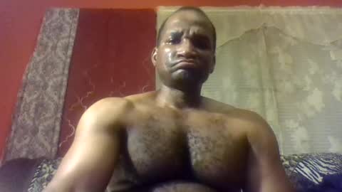 Snapshot of roshun69 chatting on October 27, 2025, 7:01 am Roshun Haynes online show from October 27, 2025, 7:01 am