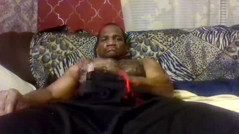 Snapshot of roshun69 chatting on January 8, 2026, 5:10 am Roshun Haynes online show from January 8, 2026, 5:10 am